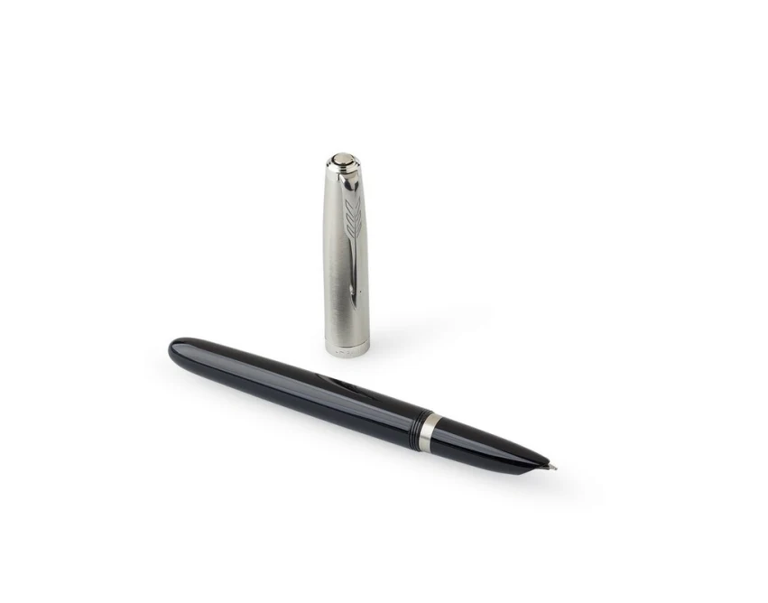 Czarne pióro Parker 51 z grawerem logo dla firm