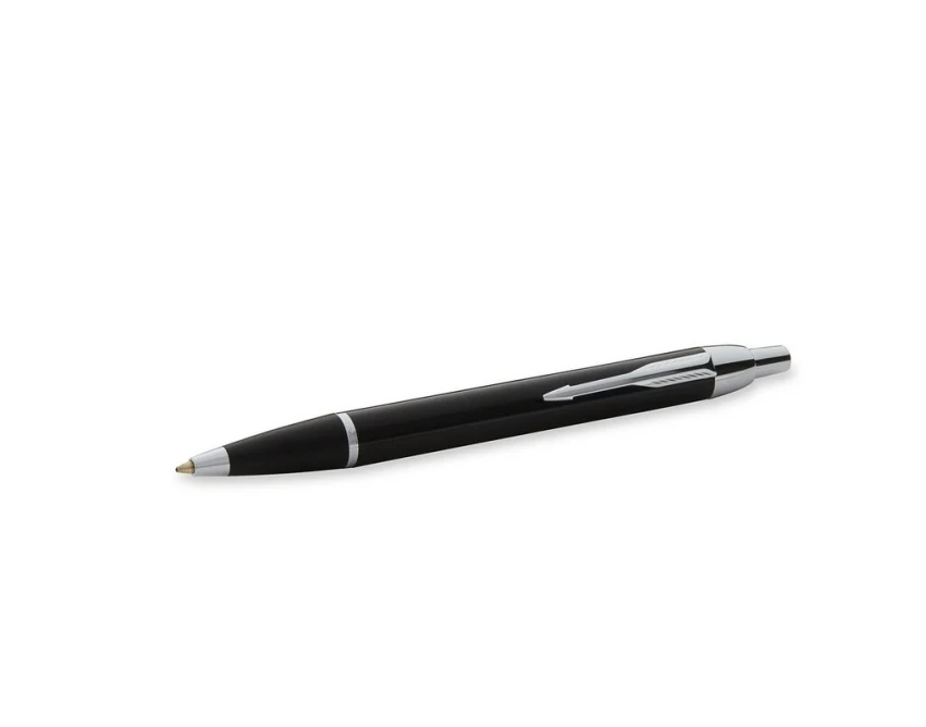 Czarny długopis Parker IM metalowy z grawerem logo