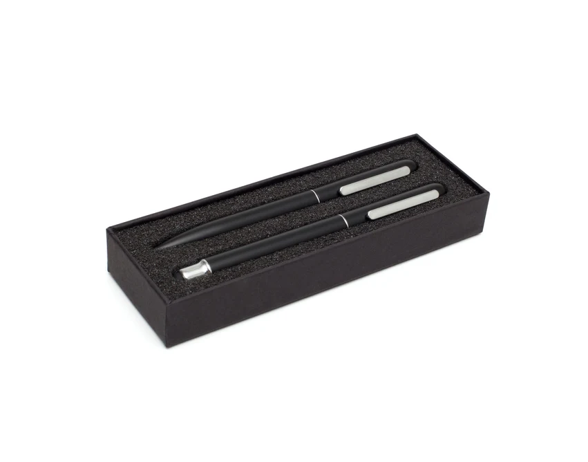 Czarny zestaw piśmienniczy Fortaleza z grawerem logo