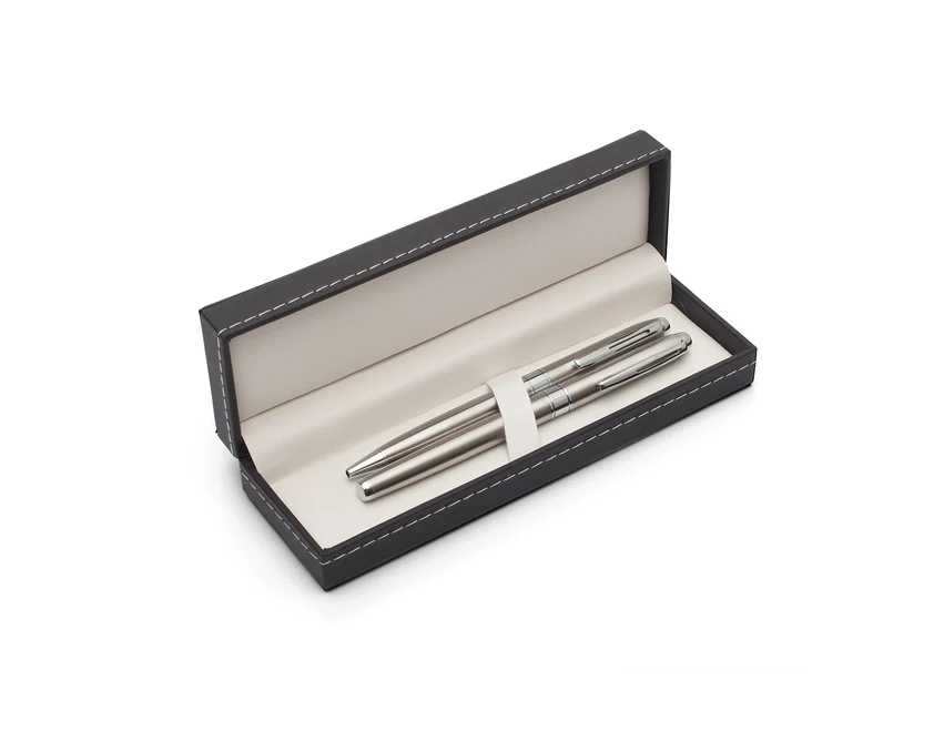 Czarny zestaw Manaus – pióro kulkowe i długopis z etui