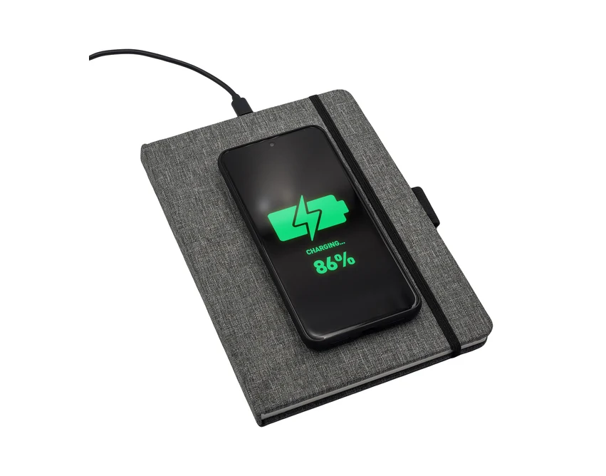 Szary notes A5 RPET z ładowarką indukcyjną i logo firmy