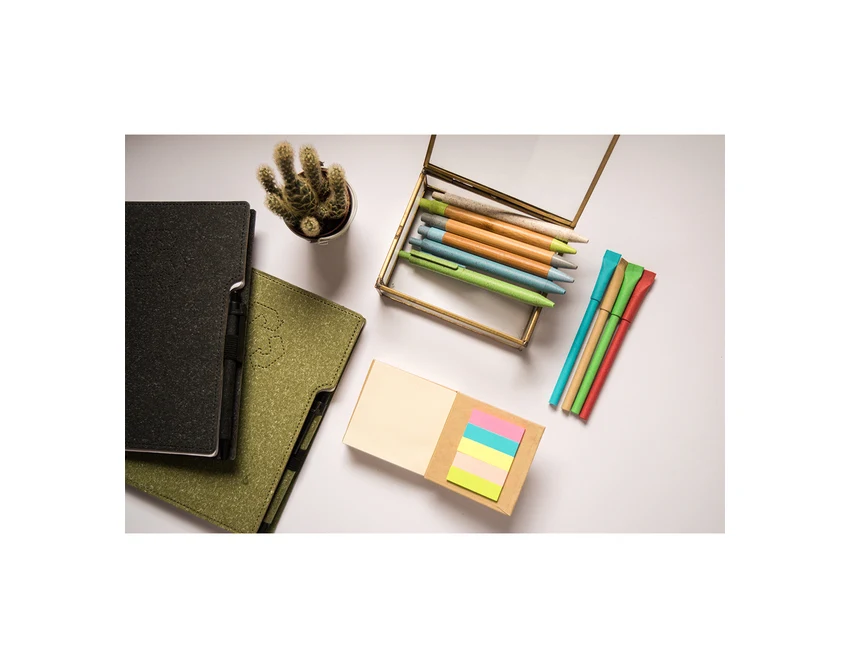 Zielony notes ekologiczny A5 z długopisem – Telde