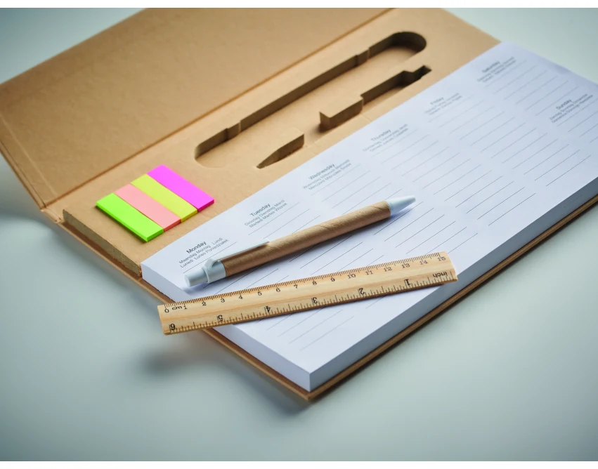 Planer biurkowy Memweek kraft A4 z logo i długopisem