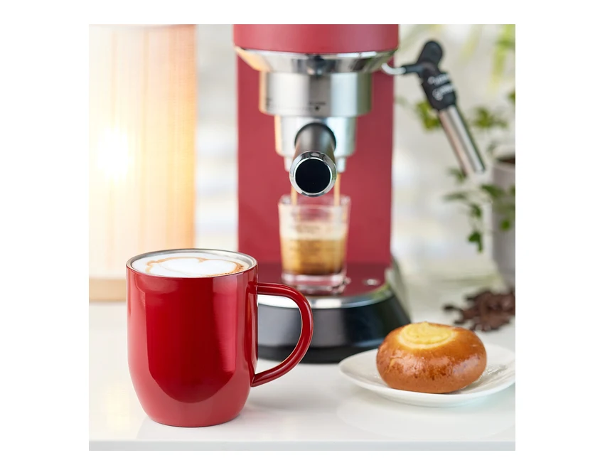 Czerwony kubek stalowy 350 ml z grawerem logo firmy