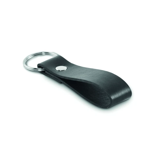 Czarny breloczek PU z grawerem logo – elegancki upominek