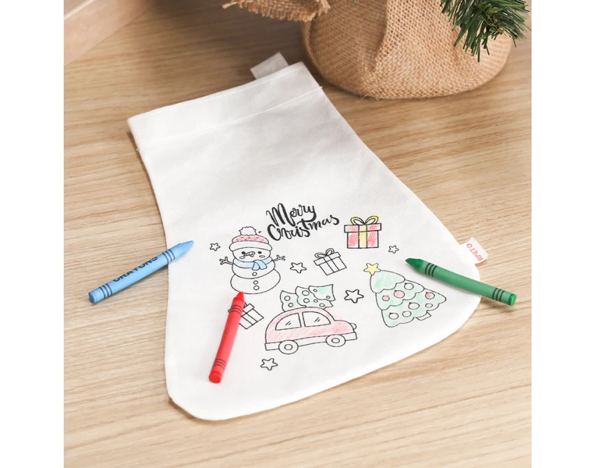 Biała skarpeta RPET do kolorowania z logo i kredkami