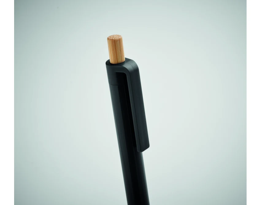 Czarny długopis z recyklingu ABS z bambusowym przyciskiem