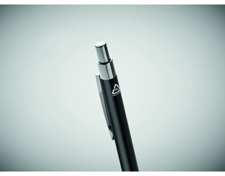 Czarny długopis aluminiowy Dana z recyklingu z grawerem