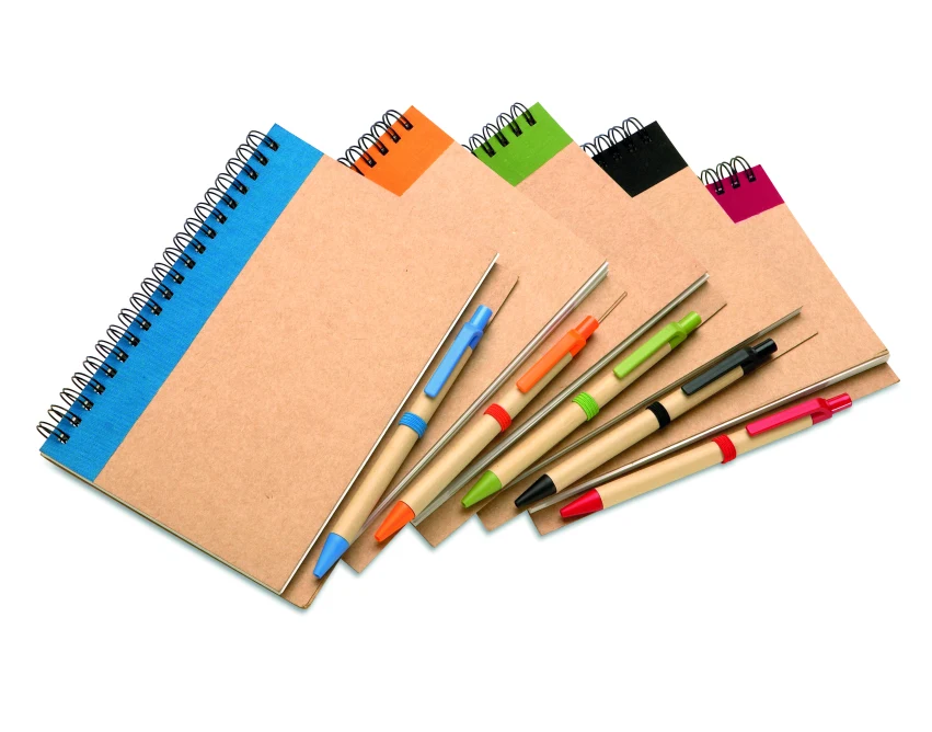 Notes B6 z niebieskim paskiem i ekodługopisem z logo