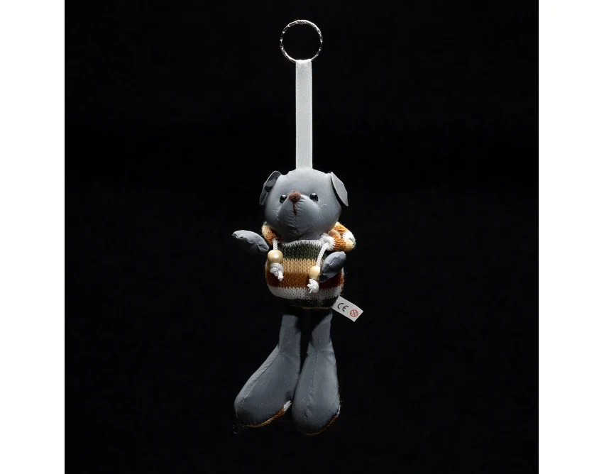 Szary brelok Miś odblaskowy z logo – prezent dla dzieci