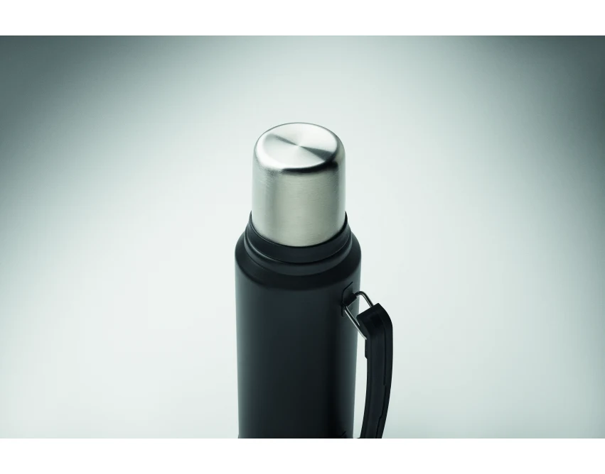 Czarny termos 1l z logo firmy Nyima – stal nierdzewna