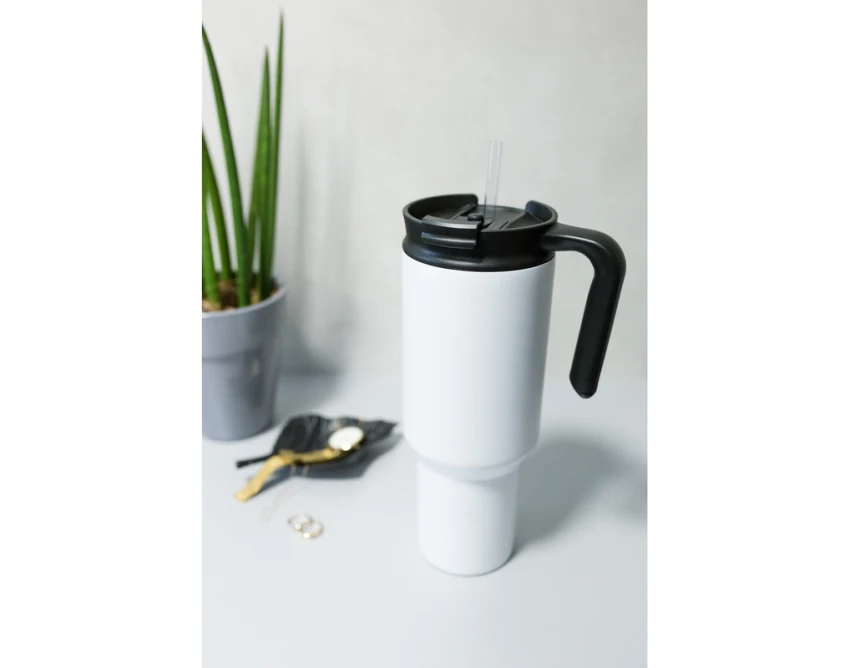 Biały kubek termiczny 1100 ml Air Gifts z nadrukiem UV360