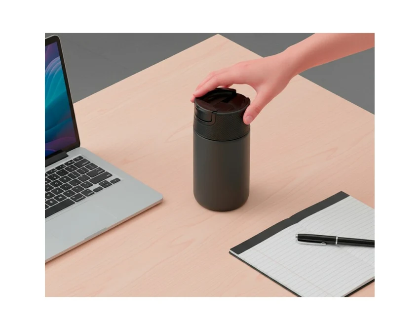 Czarny kubek termiczny 400 ml z ceramicznym wnętrzem