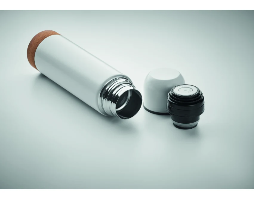 Biały termos Aventur 500ml z logo i korkową podstawą