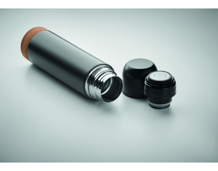 Czarny termos Aventur 500 ml z logo, stal z recyklingu