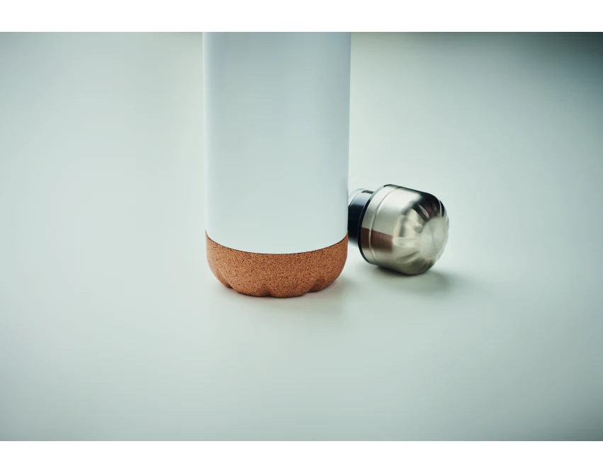 Biała butelka termiczna 500 ml z korkiem i logo firmy