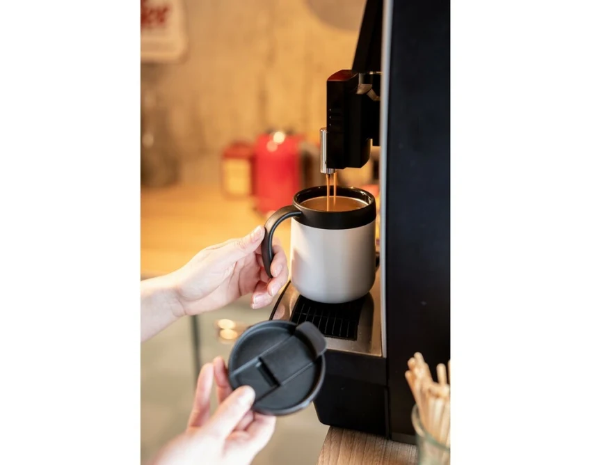 Kubek termiczny Wyatt 400 ml z uchem, niebieski z logo