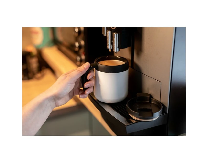 Zielony kubek termiczny Wyatt 400 ml z logo i rączką