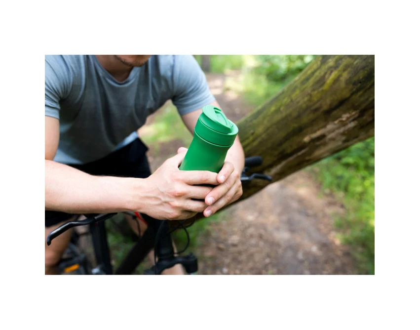 Zielony kubek termiczny 450 ml z grawerem – Zesha