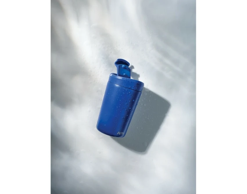 Granatowy kubek termiczny 300 ml Avira Alya z grawerem logo