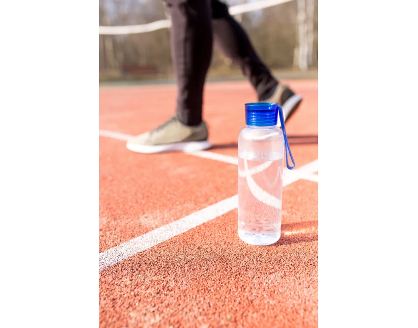 Czarny bidon RPET 500 ml z logo – sportowy gadżet firmowy