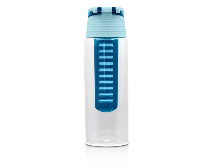 Niebieski bidon Lizzie 700 ml z wkładem na owoce i logo