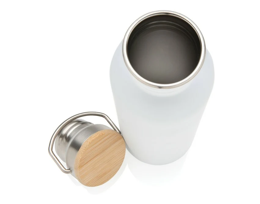 Biały bidon sportowy 700 ml z bambusową zakrętką i nadrukiem