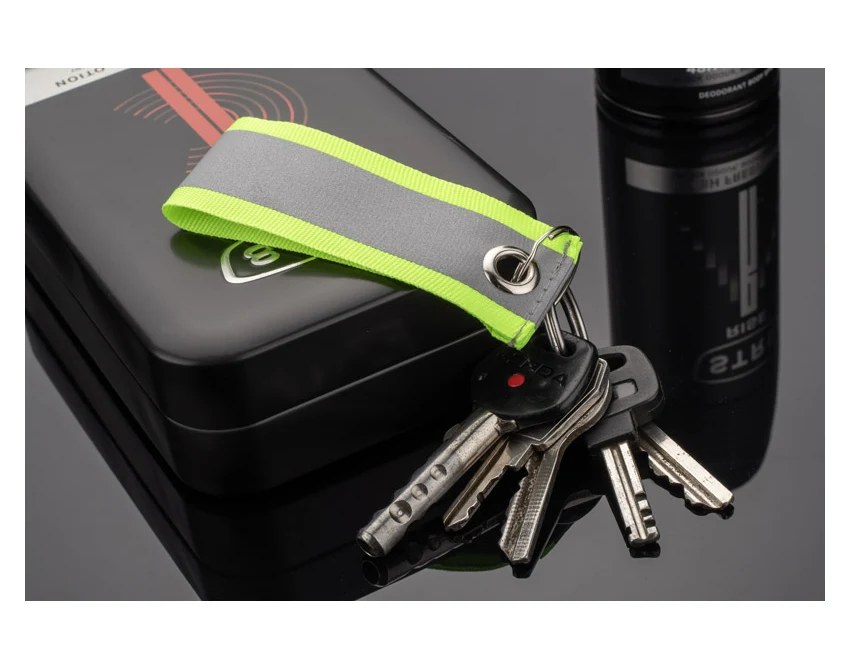 Brelok odblaskowy BLIS żółty z logo firmy – poliester