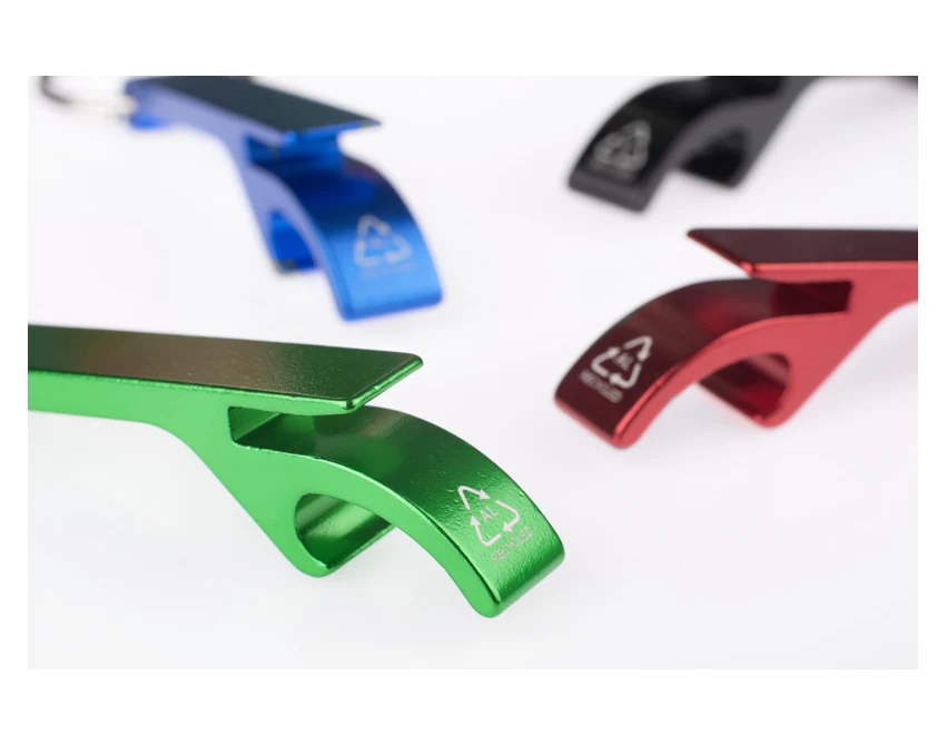 Zielony brelok rALI z otwieraczem z recyklingowanego aluminium