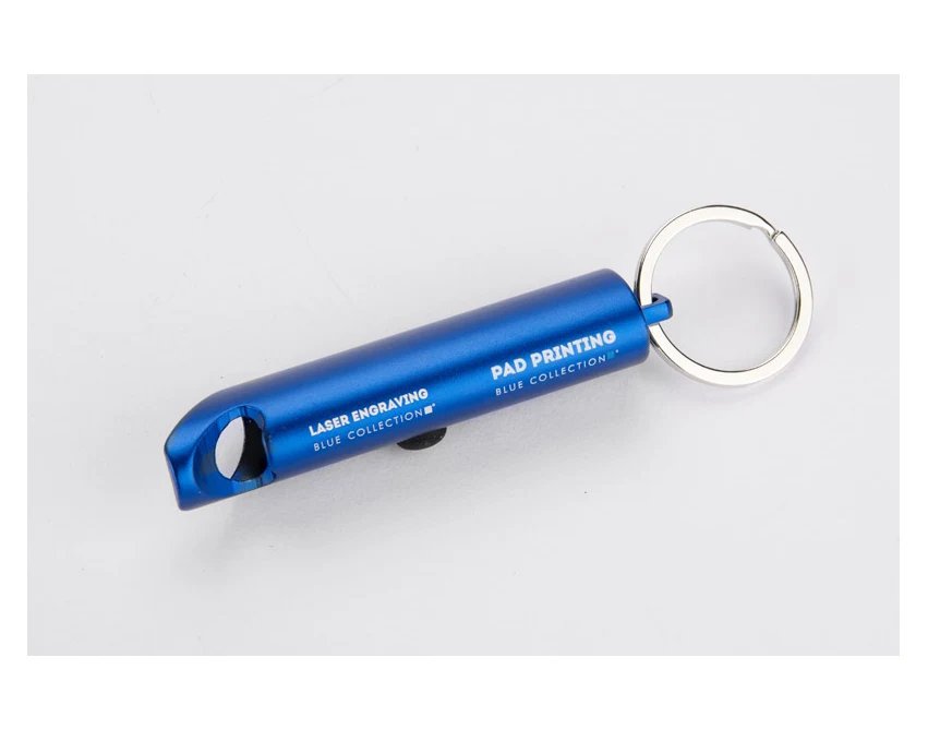 Niebieski brelok latarka otwieracz z logo – aluminium eco