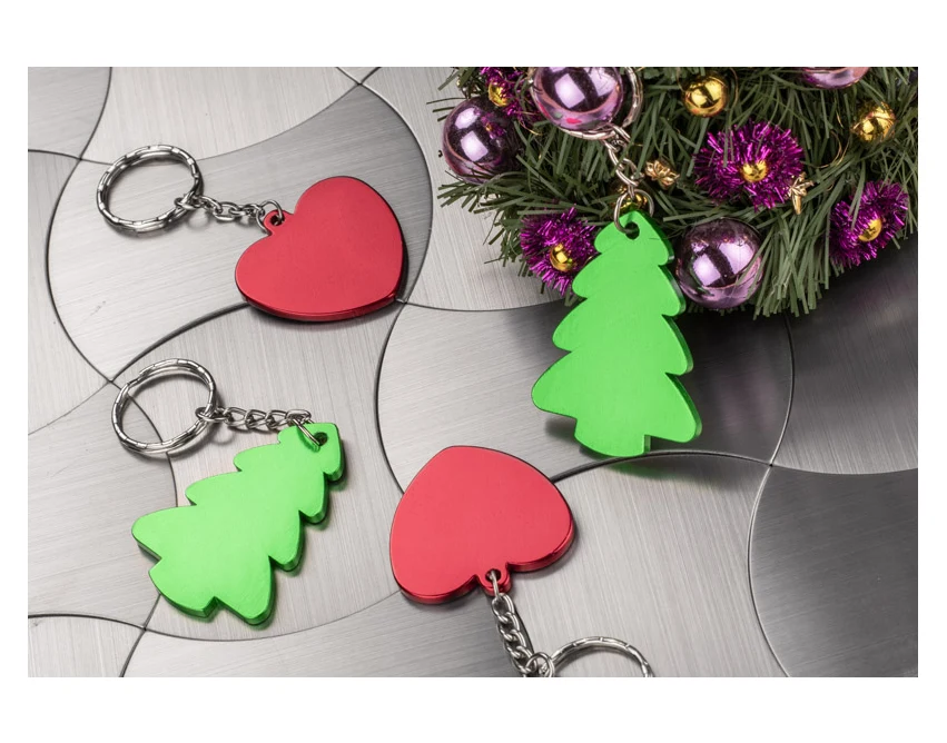 Brelok metalowy zielone drzewko z grawerem/logo firmy