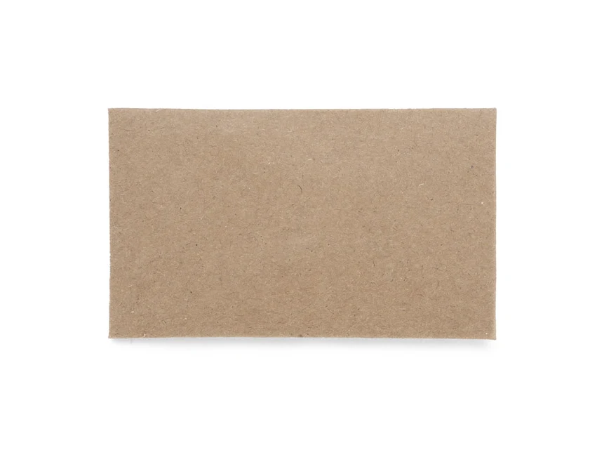 Brelok domek KUKA z drewna i metalu, naturalny kolor