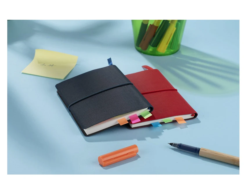 POSTI notes reklamowy A6 z gumką i miękką okładką