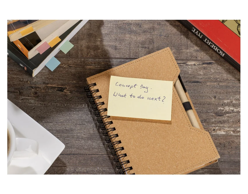 Notes eko LINOT A6 kraftowy z długopisem i sticky notes