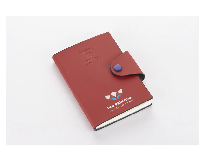 Czerwony notes reklamowy MISI A6 rPET z logo, zatrzask