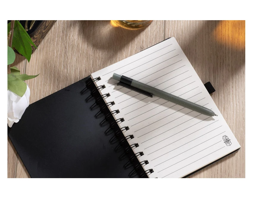 Czarny notes B6 z długopisem ARSEN z recyklingu, eco gift