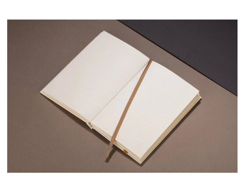 Notes MILK A6 z recyklingu kartonów po mleku z logo