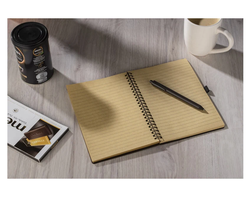 Notes kawowy KOPI A5 z długopisem 40% ziaren