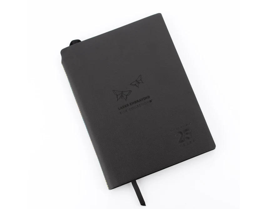 Czarny notes BELLIS A5 z logo, miękka okładka PU, 160 stron