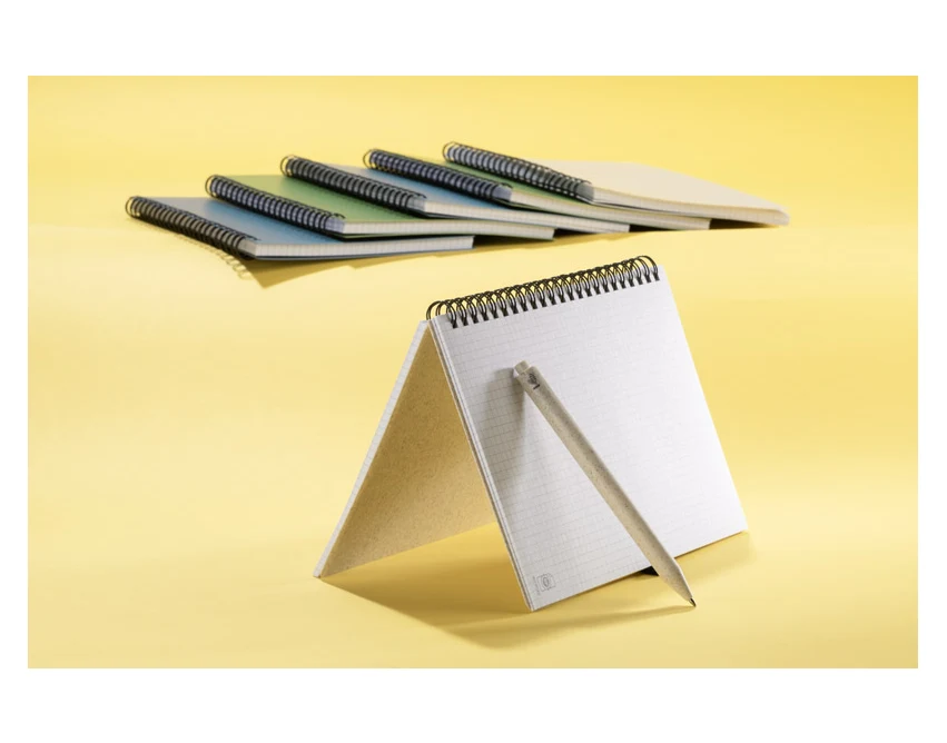 Notes ekologiczny A5 naturalny ze słomy pszenicznej z logo