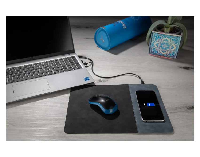 Granatowa podkładka pod mysz ENERGO 15W z ładowarką