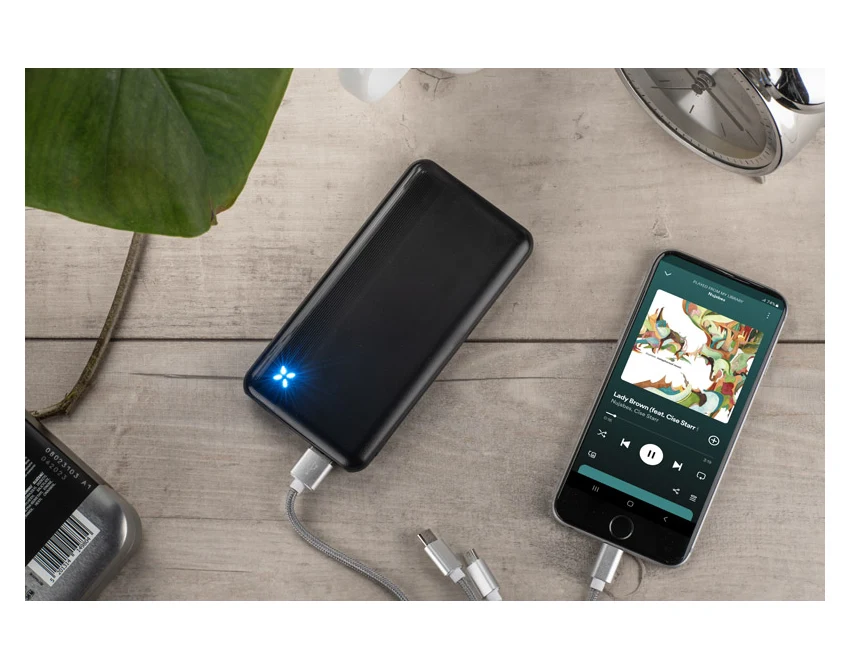 MAGION powerbank z szybkim ładowaniem 10000 mAh czarny