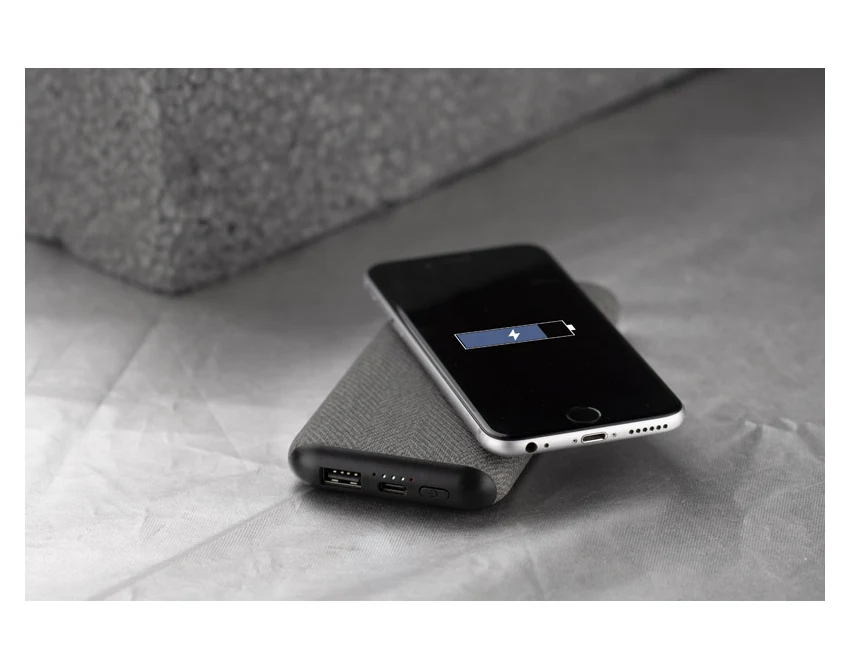 Powerbank z bezprzewodowym ładowaniem NARAMA 10000 mAh