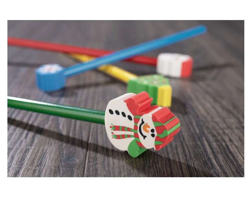 Ołówek promocyjny drewniany z gumką 3D zielony