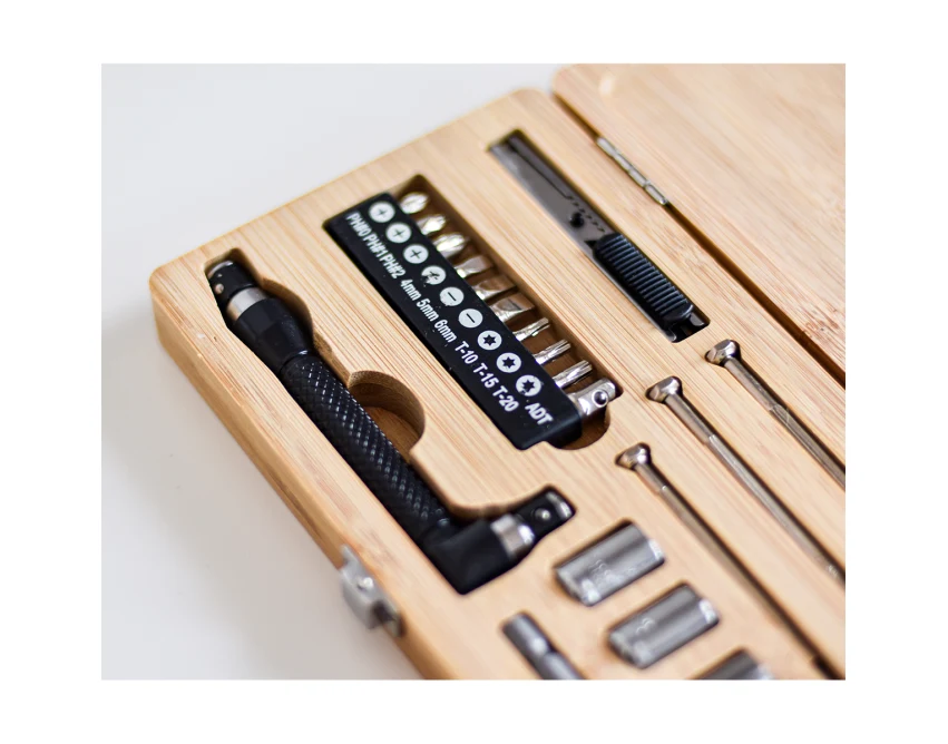 Pattaya mini zestaw narzędzi, bambusowe pudełko