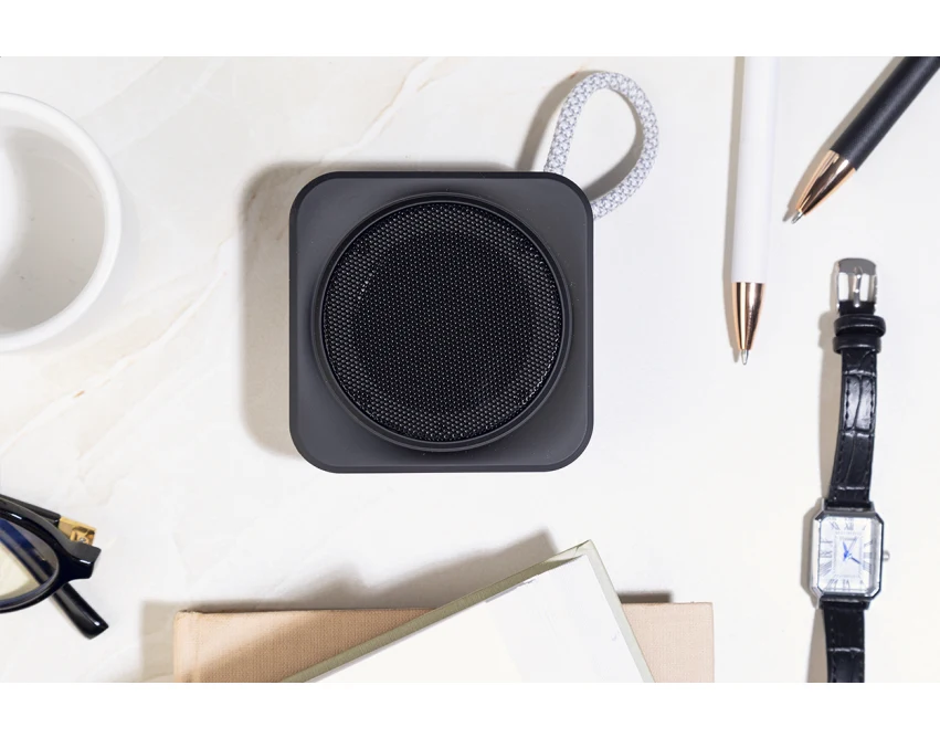 Czarny głośnik reklamowy Bluetooth z logo z recyklingu ABS