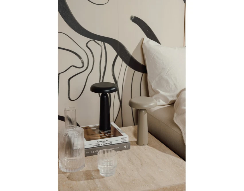 Szara lampka biurkowa LED VINGA Avery z logo, eco 8h