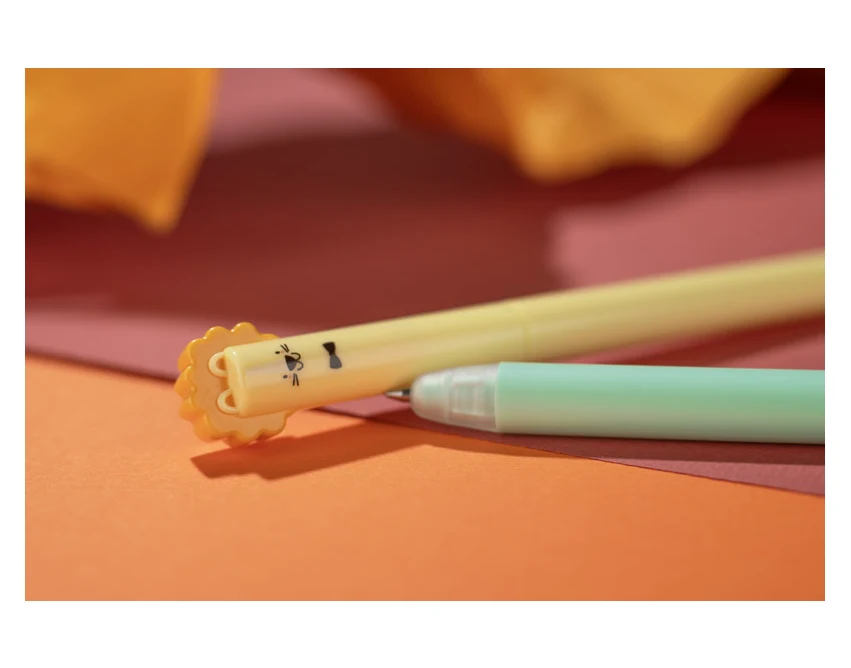 Żółty długopis dla dzieci Lew z logo firmy | żelowy 0,5 mm | upominek reklamowy