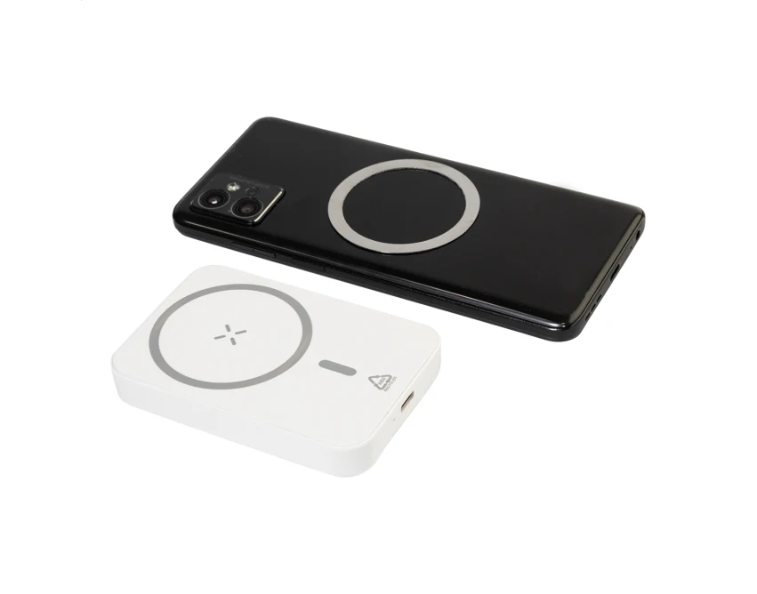 Powerbank MagSafe 15W 5000 mAh z recyklingu