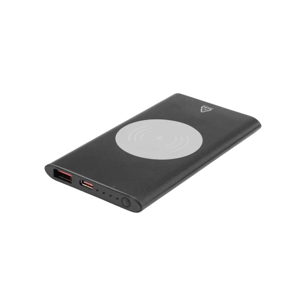 Powerbank z ładowaniem bezprzewodowym z recyklingu